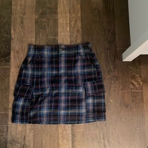 Plaid skirt size small like new